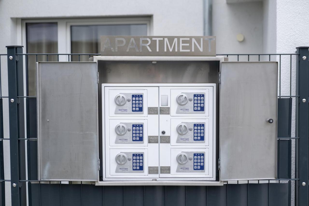 Modern Apartment With Tiny Garden Near City Center ウィーン エクステリア 写真